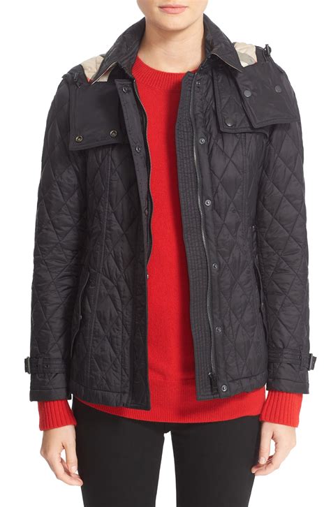 short fin bridge burberry|Burberry Short Finsbridge Quilted Coat .